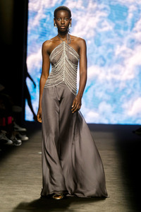 Claro Couture Fashion Show auf der 78. Mercedes-Benz Fashion Week Madrid