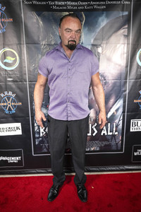 Filmpremiere 'Beneath Us All' in Los Angeles