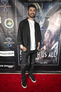 Filmpremiere 'Beneath Us All' in Los Angeles