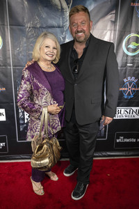 Filmpremiere 'Beneath Us All' in Los Angeles