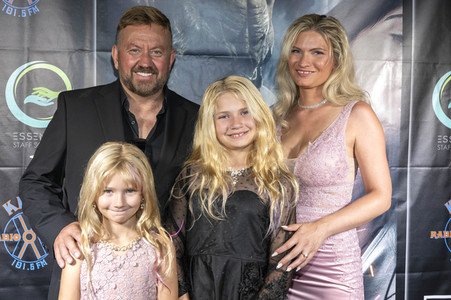 Filmpremiere 'Beneath Us All' in Los Angeles
