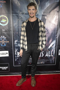 Filmpremiere 'Beneath Us All' in Los Angeles