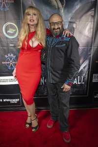 Filmpremiere 'Beneath Us All' in Los Angeles