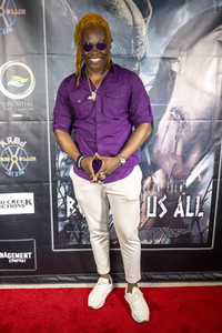 Filmpremiere 'Beneath Us All' in Los Angeles