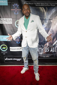 Filmpremiere 'Beneath Us All' in Los Angeles