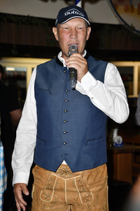 Wiesn Anstich 2023 im Hofbräu Berlin