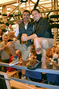 Wiesn Anstich im Schottenhamel Festzelt auf dem Oktoberfest 2023 in München