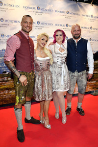 Wiesn Anstich 2023 im Hofbräu Berlin