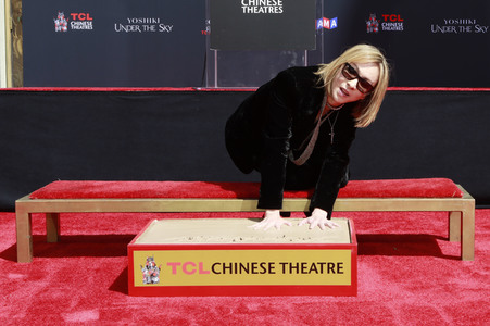 Hand and Footprint Ceremony mit Yoshiki in Los Angeles