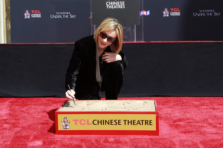 Hand and Footprint Ceremony mit Yoshiki in Los Angeles