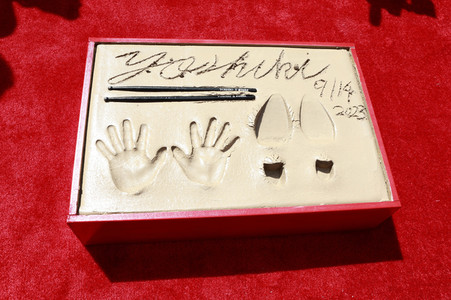 Hand and Footprint Ceremony mit Yoshiki in Los Angeles