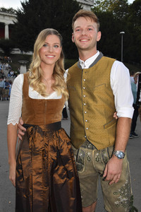 Almauftrieb beim Oktoberfest 2023 in München