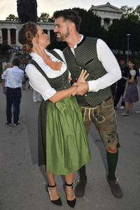 Almauftrieb beim Oktoberfest 2023 in München