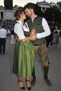 Almauftrieb beim Oktoberfest 2023 in München