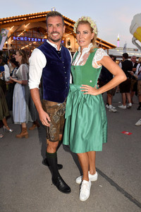 Almauftrieb beim Oktoberfest 2023 in München
