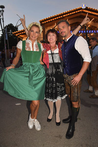 Almauftrieb beim Oktoberfest 2023 in München
