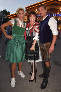 Almauftrieb beim Oktoberfest 2023 in München