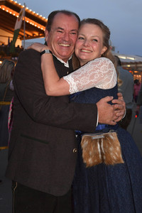 Almauftrieb beim Oktoberfest 2023 in München