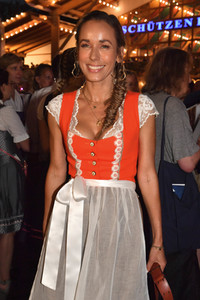 Almauftrieb beim Oktoberfest 2023 in München