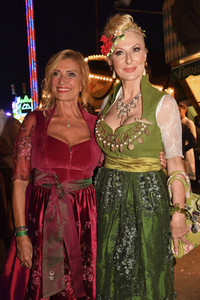 Almauftrieb beim Oktoberfest 2023 in München