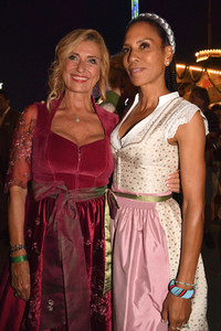 Almauftrieb beim Oktoberfest 2023 in München