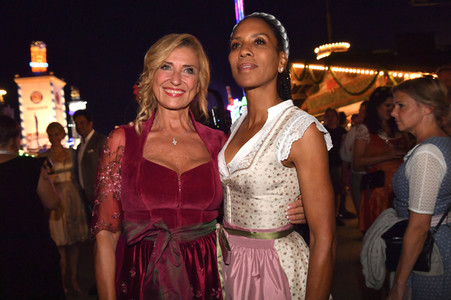 Almauftrieb beim Oktoberfest 2023 in München