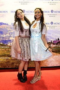 Wiesn Anstich 2023 im Hofbräu Berlin