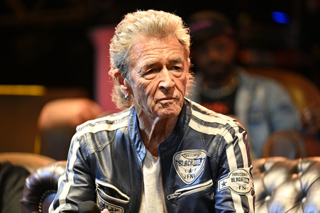 Pressekonferenz mit Peter Maffay in Köln
