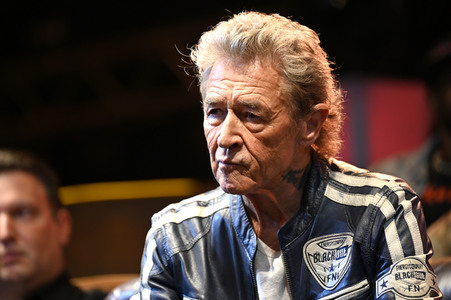 Pressekonferenz mit Peter Maffay in Köln