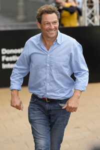 Ankunft von Dominic West auf dem San Sebastian International Film Festival 2023