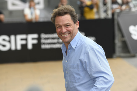 Ankunft von Dominic West auf dem San Sebastian International Film Festival 2023