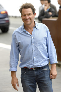 Ankunft von Dominic West auf dem San Sebastian International Film Festival 2023
