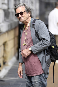 Ankunft von Griffin Dunne auf dem San Sebastian International Film Festival 2023