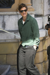 Ankunft von James Norton auf dem San Sebastian International Film Festival 2023