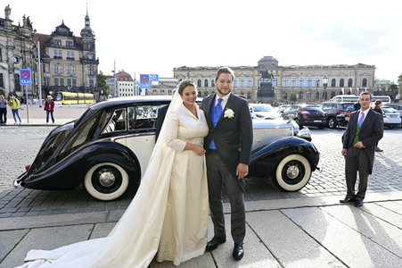 Empfang anlässlich der Trauung von Maria Teresita Prinzessin von Sachsen und Graf Beryl Alexandre de Saporta in Dresden