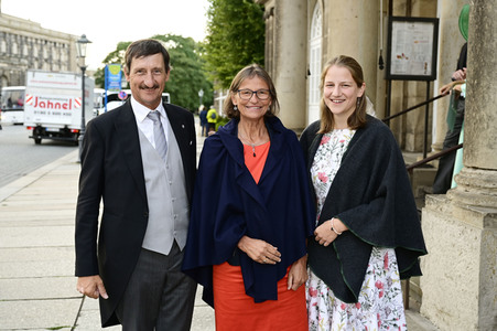 Empfang anlässlich der Trauung von Maria Teresita Prinzessin von Sachsen und Graf Beryl Alexandre de Saporta in Dresden