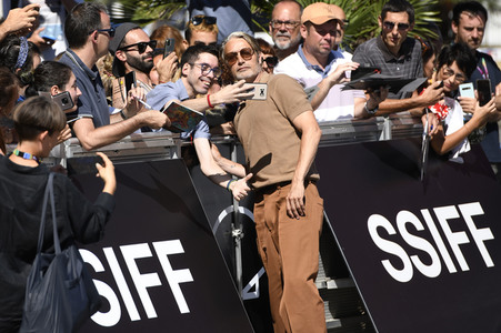 Ankunft von Mads Mikkelsen auf dem San Sebastian International Film Festival 2023