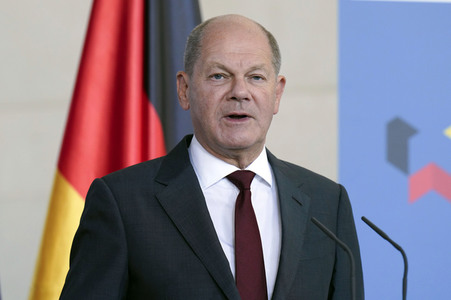 Pressestatements vor der Sitzung 'Bündnis-Tag zum bezahlbaren Wohnraum' in Berlin