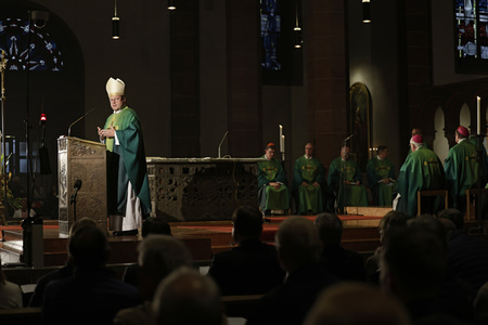 Eröffnungsgottesdienst zur Herbst-Vollversammlung der Deutschen Bischofskonferenz in Wiesbaden
