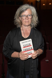 Buchpremiere 'Gegen Frauenhass' in Berlin