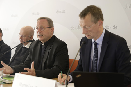 Pressegespräch der Deutschen Bischofskonferenz zur Vorbereitung der Weltsynode in Naurod