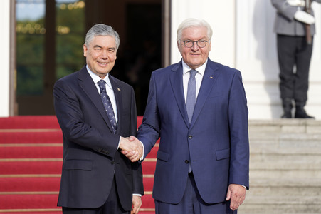 Empfang der Präsidenten von Kasachstan, Kirgisistan, Tadschikistan, Turkmenistan und Usbekistan in Berlin