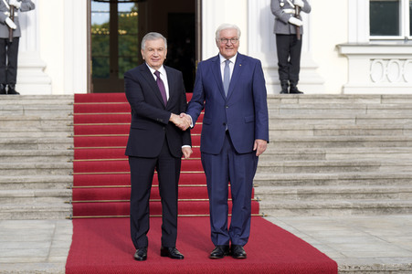 Empfang der Präsidenten von Kasachstan, Kirgisistan, Tadschikistan, Turkmenistan und Usbekistan in Berlin