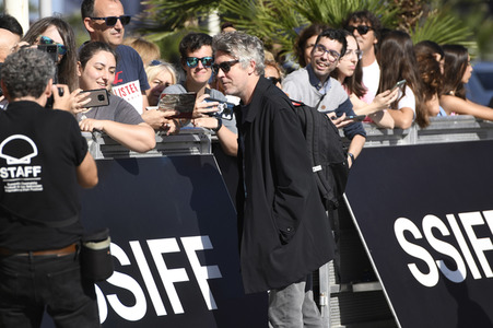 Ankunft von Aidan Gillen auf dem San Sebastian International Film Festival 2023