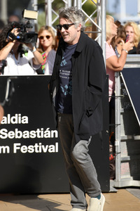 Ankunft von Aidan Gillen auf dem San Sebastian International Film Festival 2023