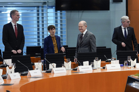 Empfang der Präsidenten von Kasachstan, Kirgisistan, Tadschikistan, Turkmenistan und Usbekistan im Kanzleramt in Berlin
