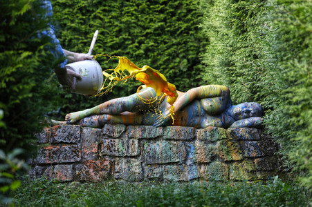 BODYART: Mauer Splash / Wall Splash
