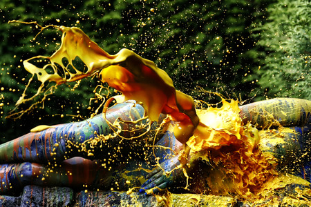 BODYART: Mauer Splash / Wall Splash