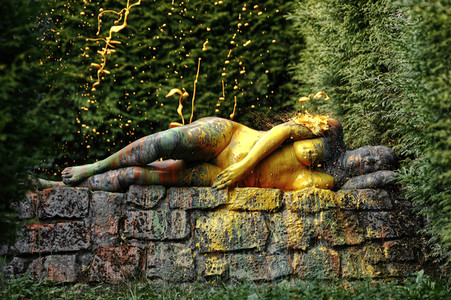 BODYART: Mauer Splash / Wall Splash