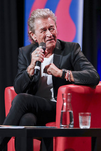 Hendrikje Balsmeyer und Peter Maffay auf der lit.Cologne Spezial 2023 in Köln